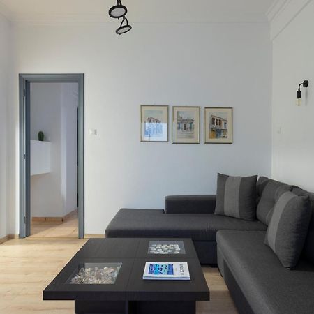 Olympic Hadrian View Apartment! Афины Экстерьер фото