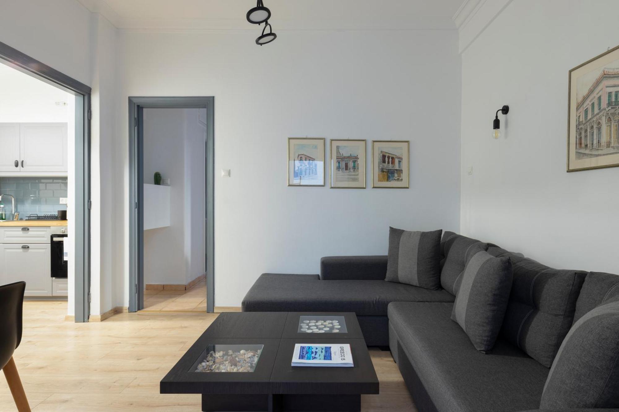 Olympic Hadrian View Apartment! Афины Экстерьер фото